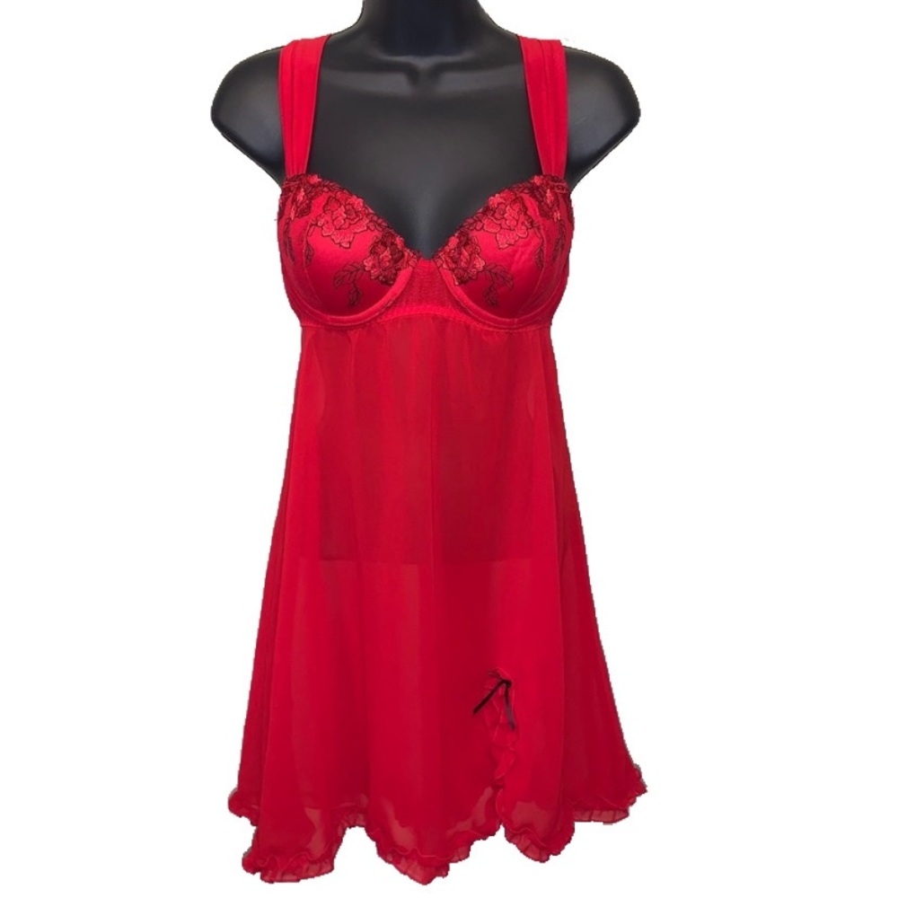 Sexy red underwire nightie